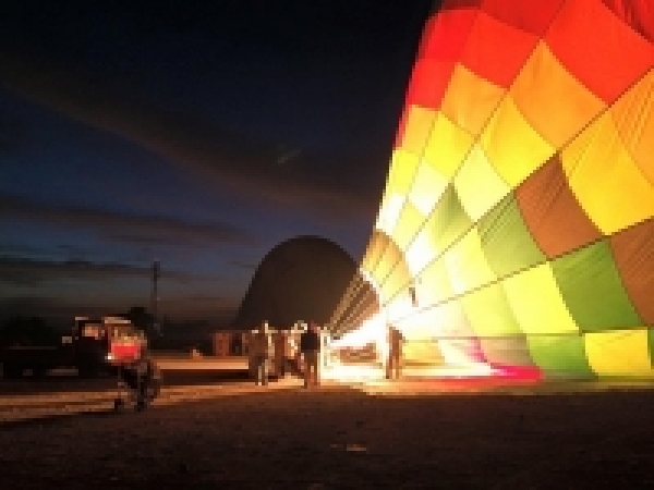 Paseo del globo en Luxor