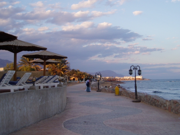 Viaje de noche a la Montaña de Moisés y el Monasterio de Santa Catalina de Sharm el Sheikh